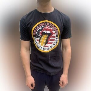 Rolling Stones concert tshirt, black, medium 🎶